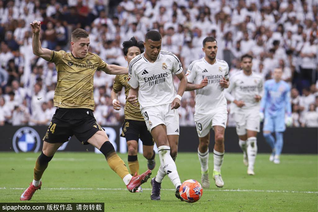 姆巴佩在FPX比赛中问鼎冠军，突破纪录引发热议！的简单介绍