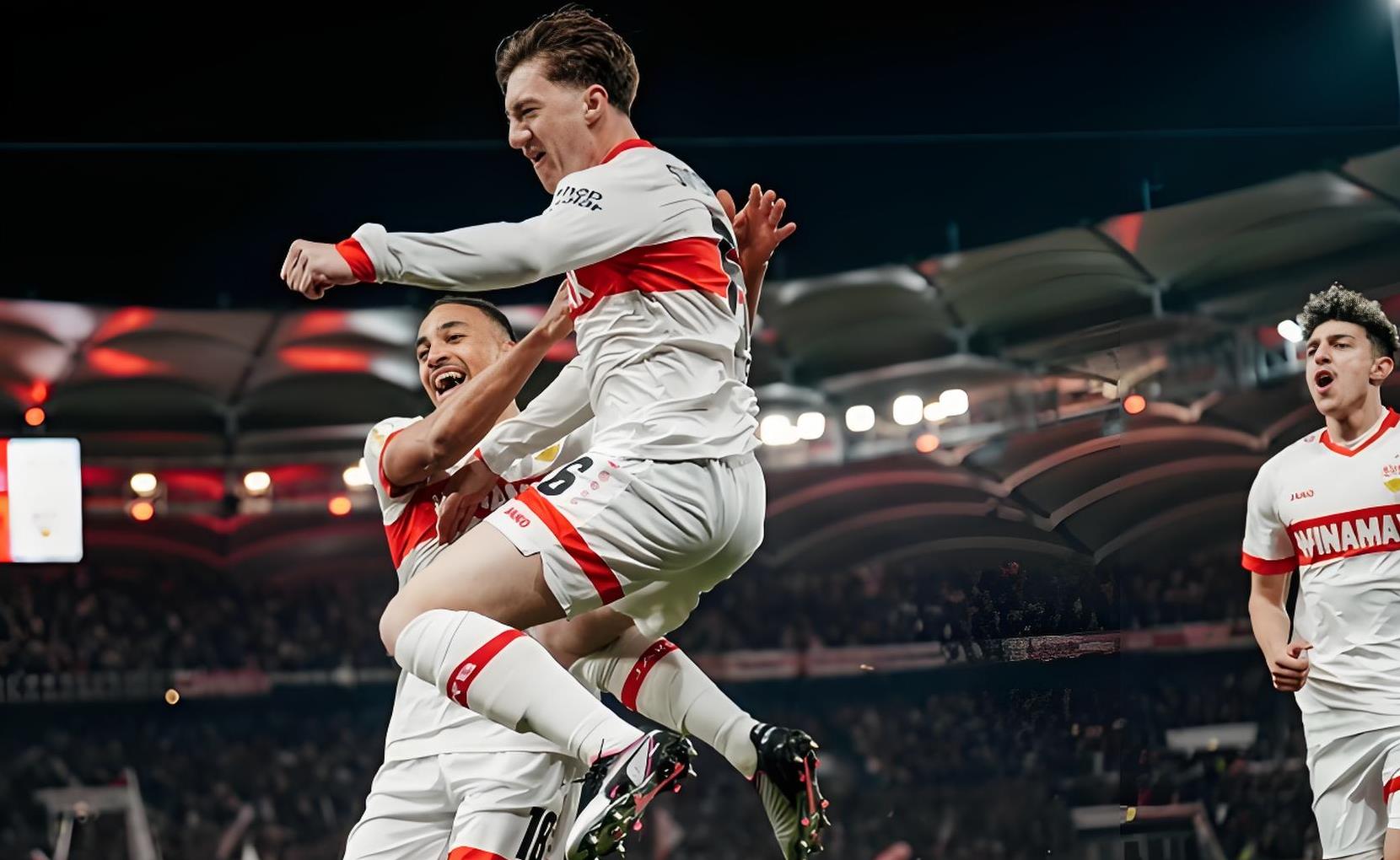 曼联次回合小胜曼城，保罗砍下5记关键球，全场沸腾的简单介绍