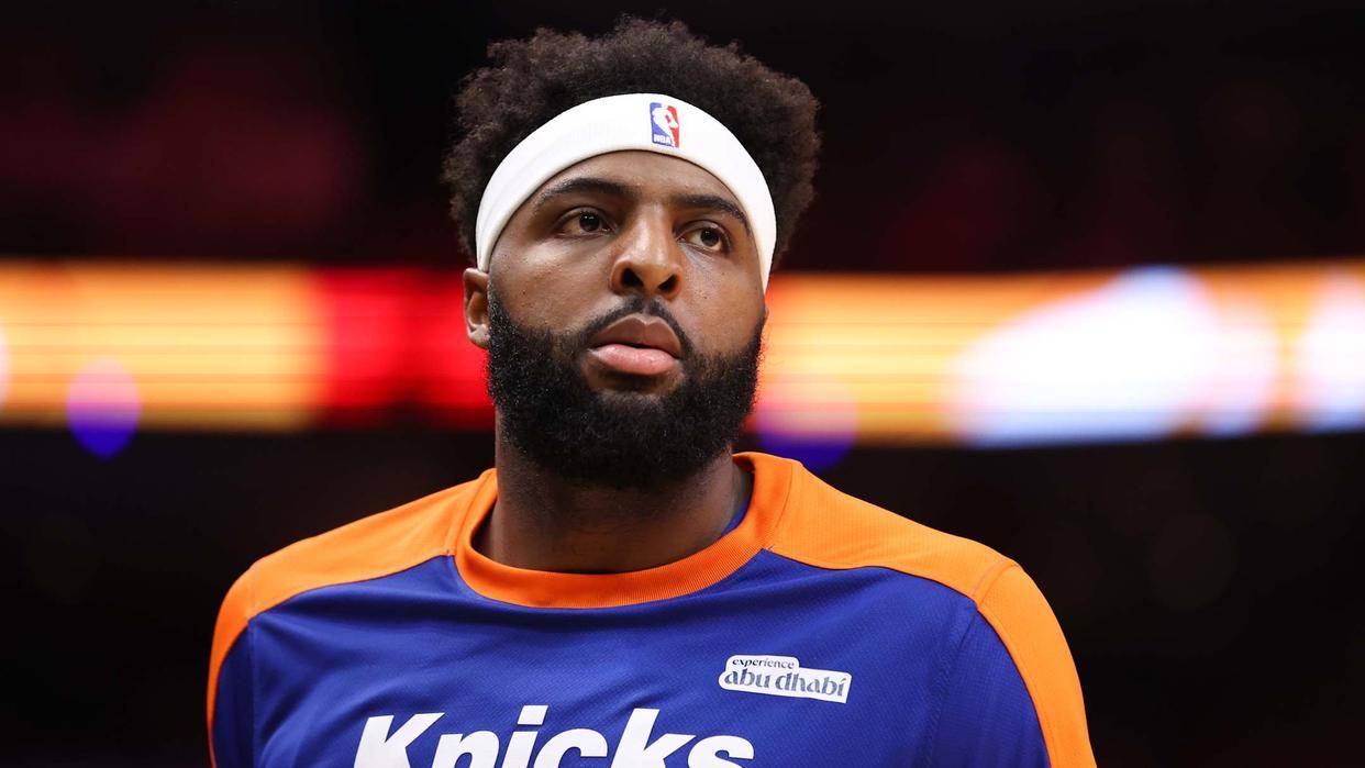 关于NBA季后赛决赛对决在即！达拉斯独行侠演练定位球，纽约尼克斯密集防守应对的信息